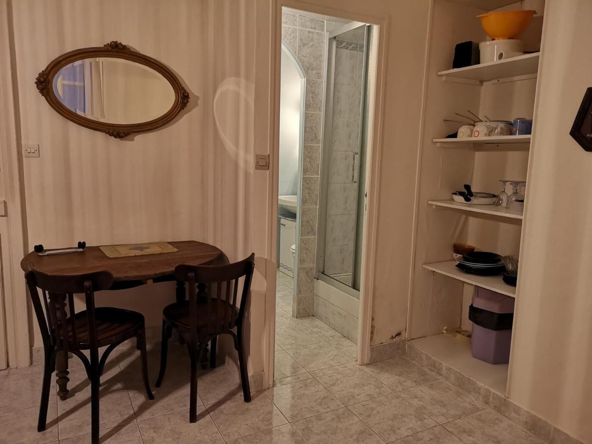 La Roseraie Lodève Kültér fotó